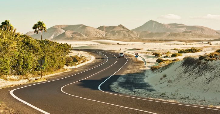 Car driving in Fuerteventura