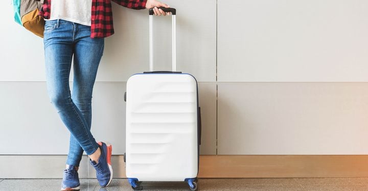 how many luggage allowed on international flights