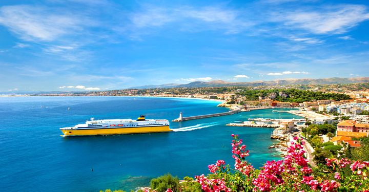 Ferry leaving Port Lympia in Nice