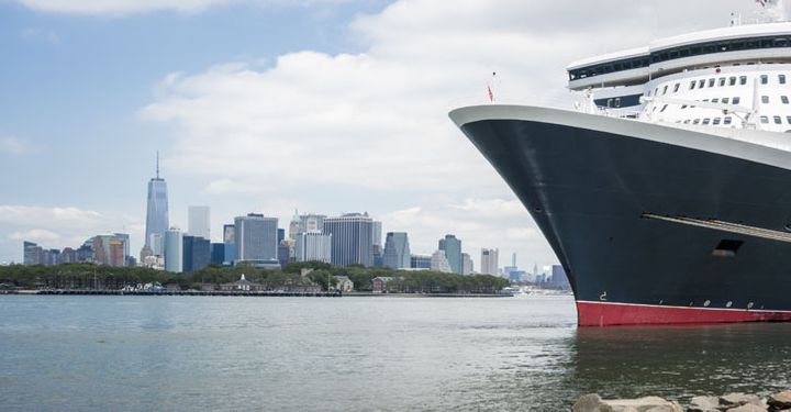  Cruising ship in New York 