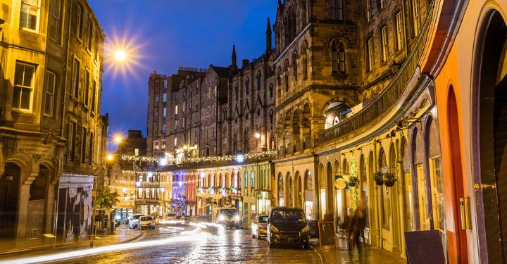 Edinburgh at night