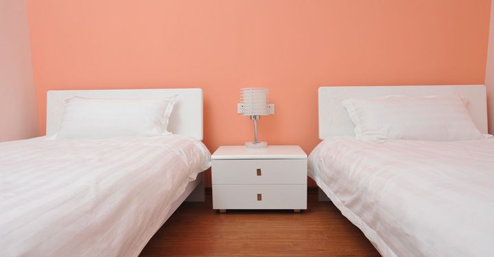 Twin hotel room