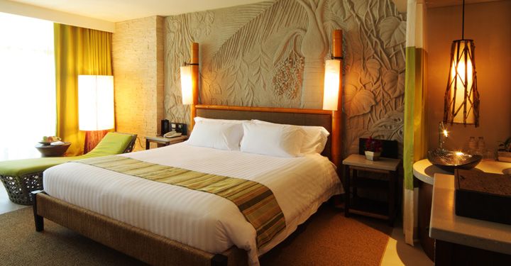 Luxury hotel room