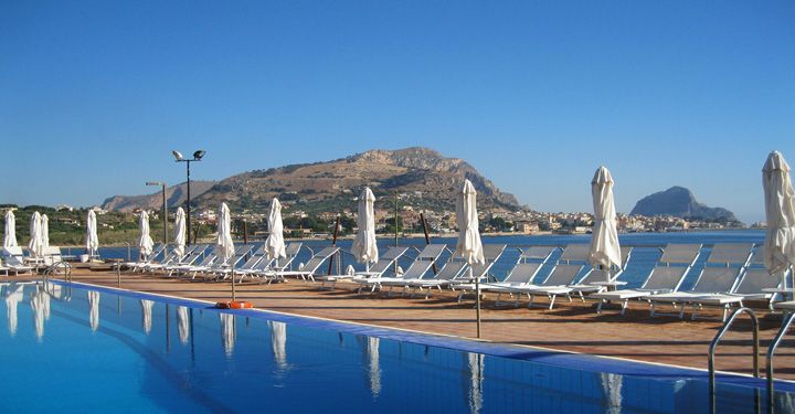 Pool in luxury hotel in Sicily 