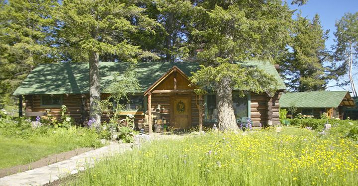 Historic lodge in Lakeview, Montana