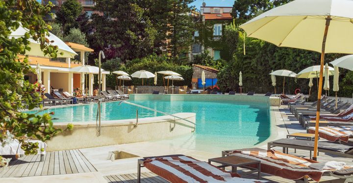 Sorrento hotel with pool